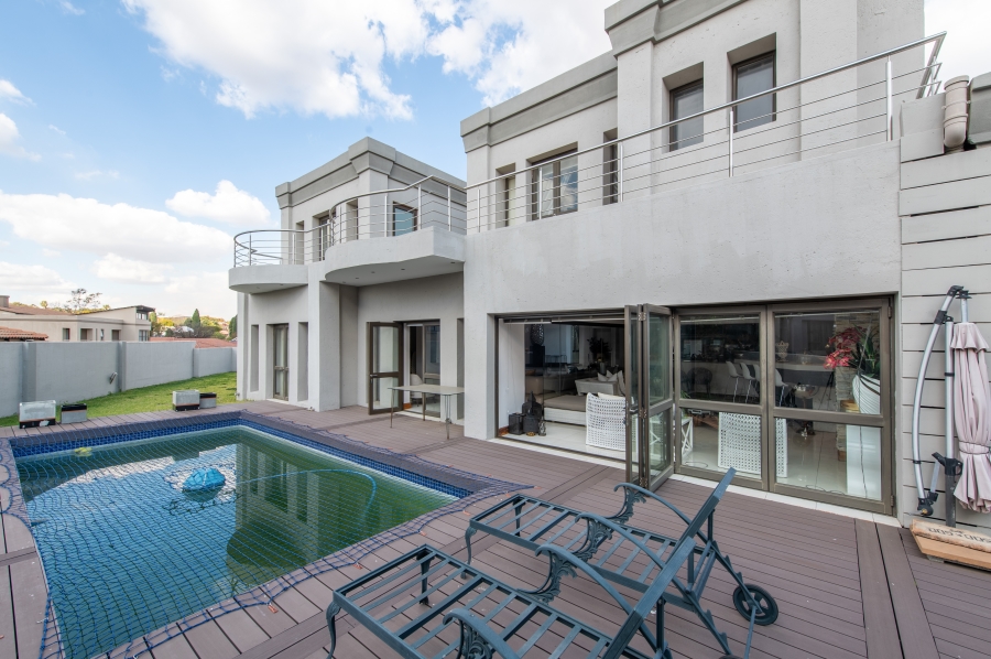 5 Bedroom Property for Sale in Savannah Hills Estate Gauteng