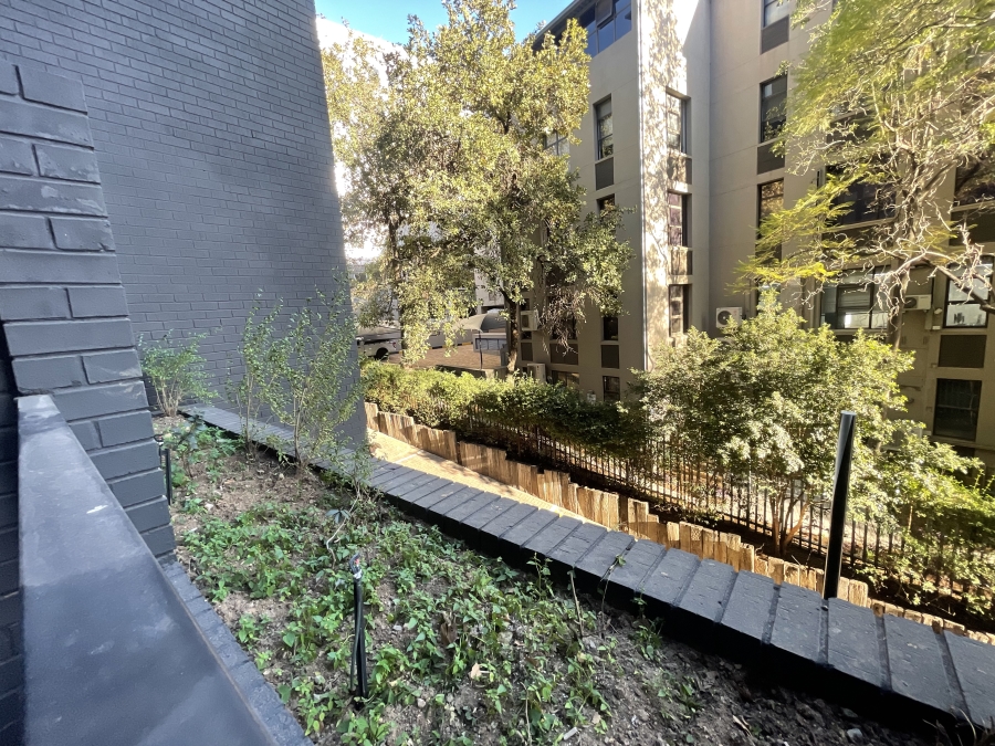 To Let 1 Bedroom Property for Rent in Sandton Central Gauteng
