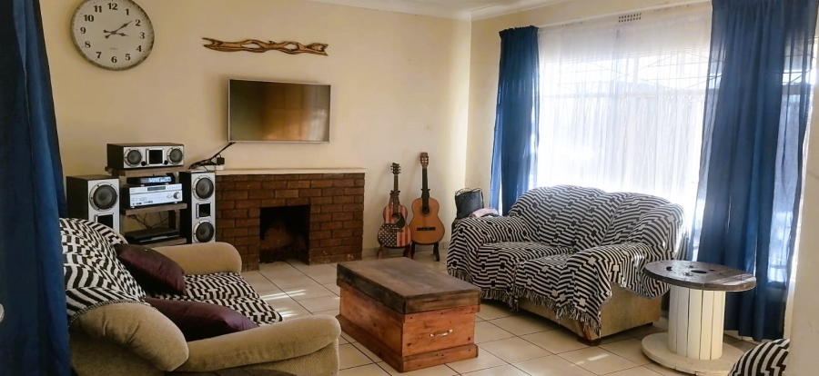 3 Bedroom Property for Sale in Rensburg Gauteng