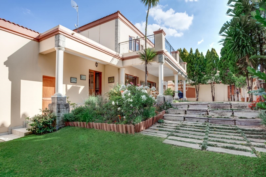 3 Bedroom Property for Sale in Beverley Gauteng