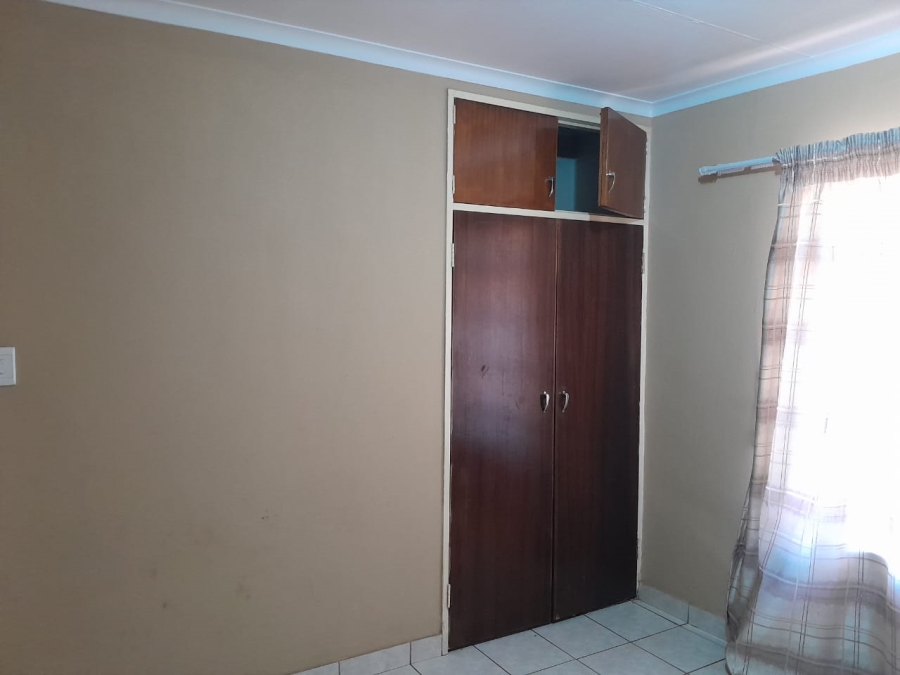 3 Bedroom Property for Sale in Kwaggasrand Gauteng