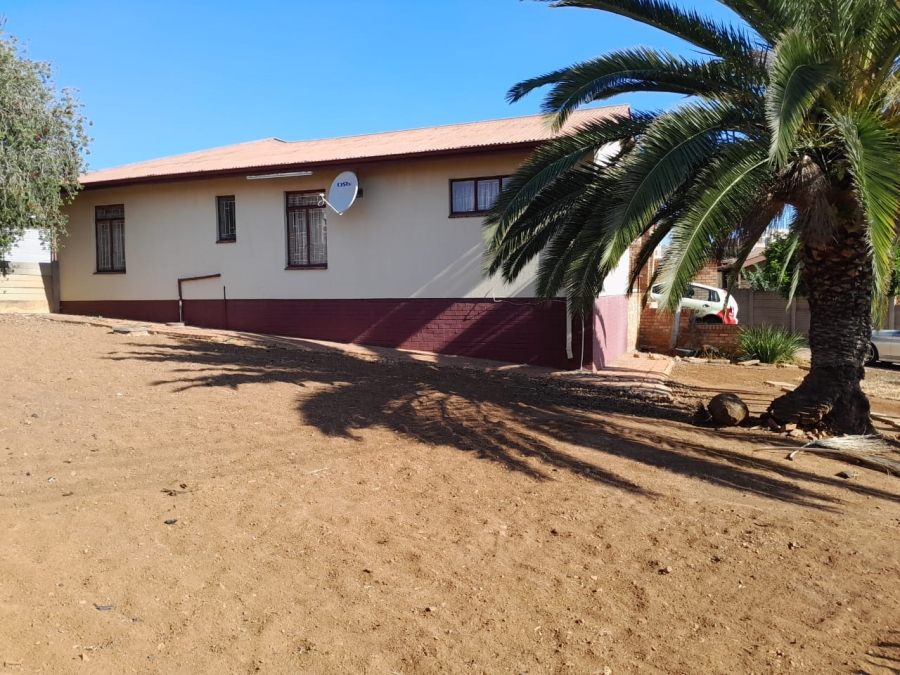 3 Bedroom Property for Sale in Kwaggasrand Gauteng