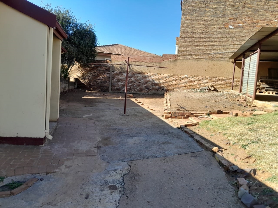 3 Bedroom Property for Sale in Kwaggasrand Gauteng