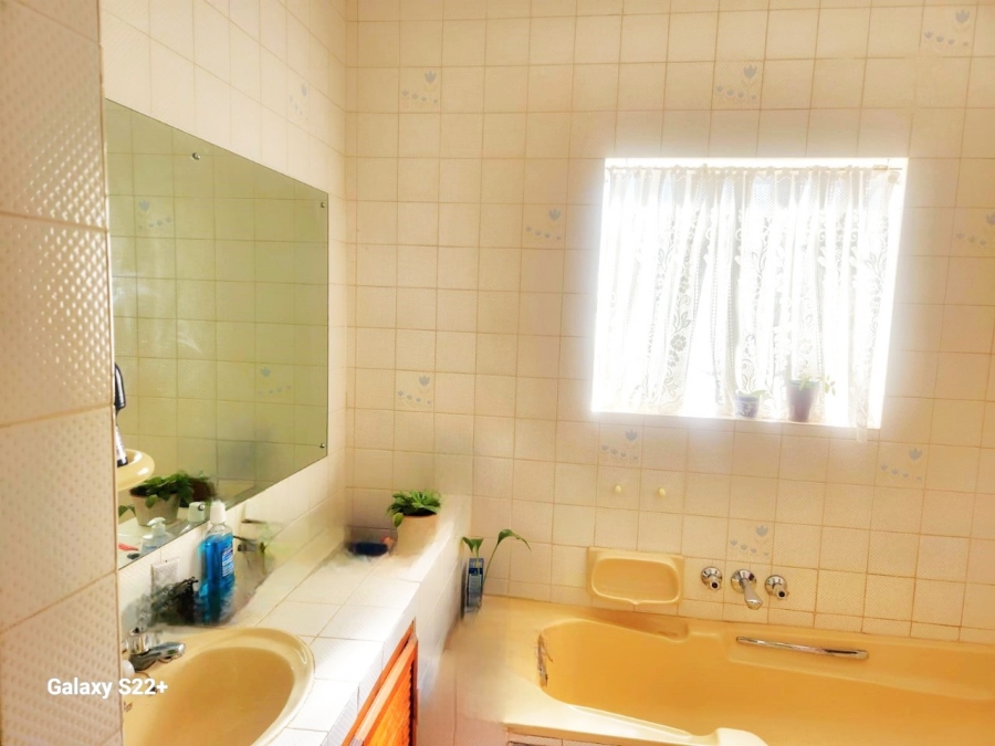 3 Bedroom Property for Sale in Doringkloof Gauteng