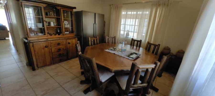 6 Bedroom Property for Sale in Witpoortjie Gauteng