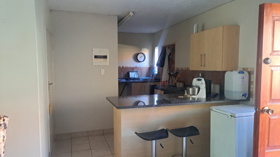 3 Bedroom Property for Sale in Garsfontein Gauteng