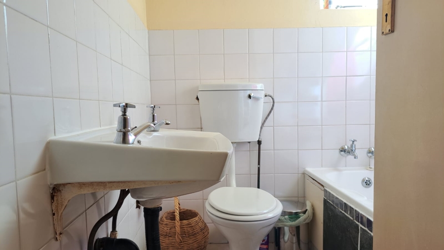 3 Bedroom Property for Sale in Garsfontein Gauteng