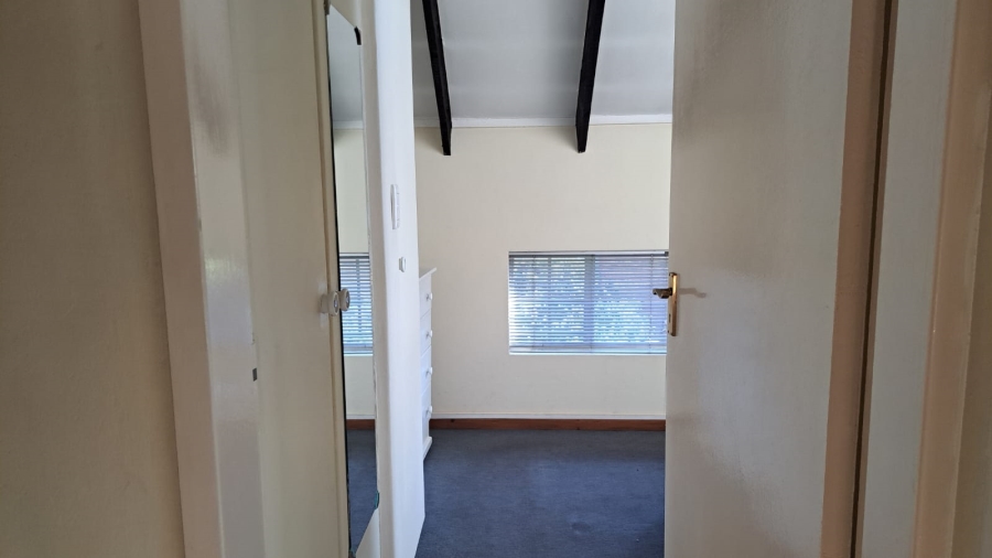 3 Bedroom Property for Sale in Garsfontein Gauteng