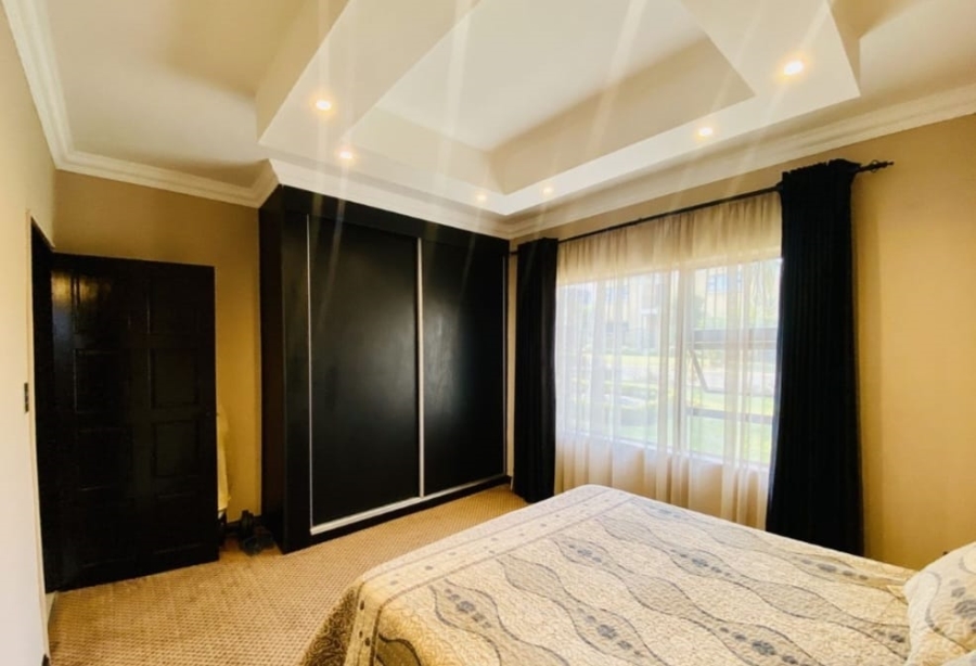 4 Bedroom Property for Sale in Helderwyk Gauteng