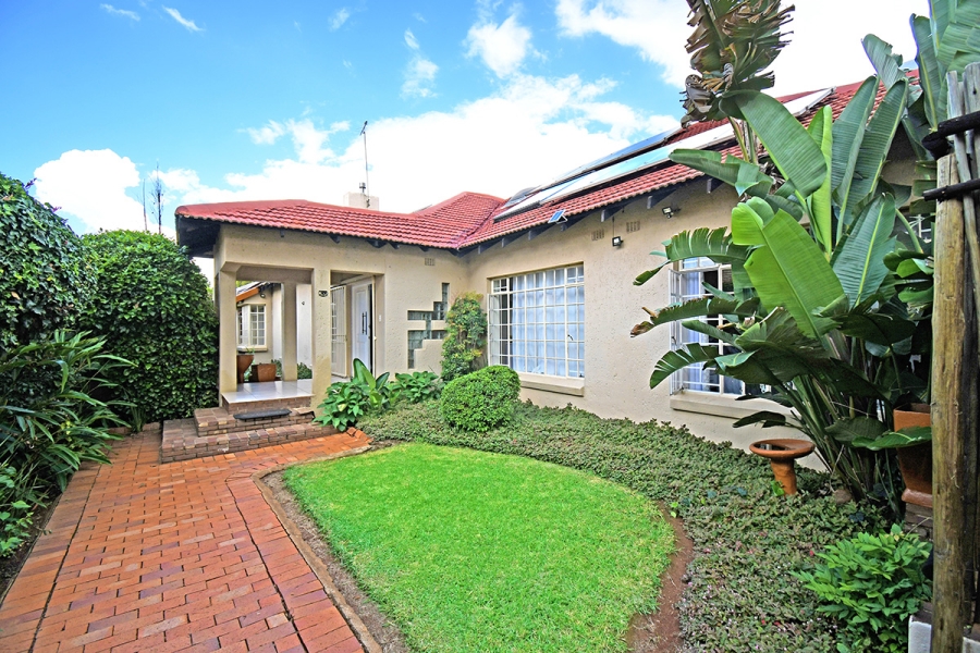 10 Bedroom Property for Sale in Bedfordview Gauteng