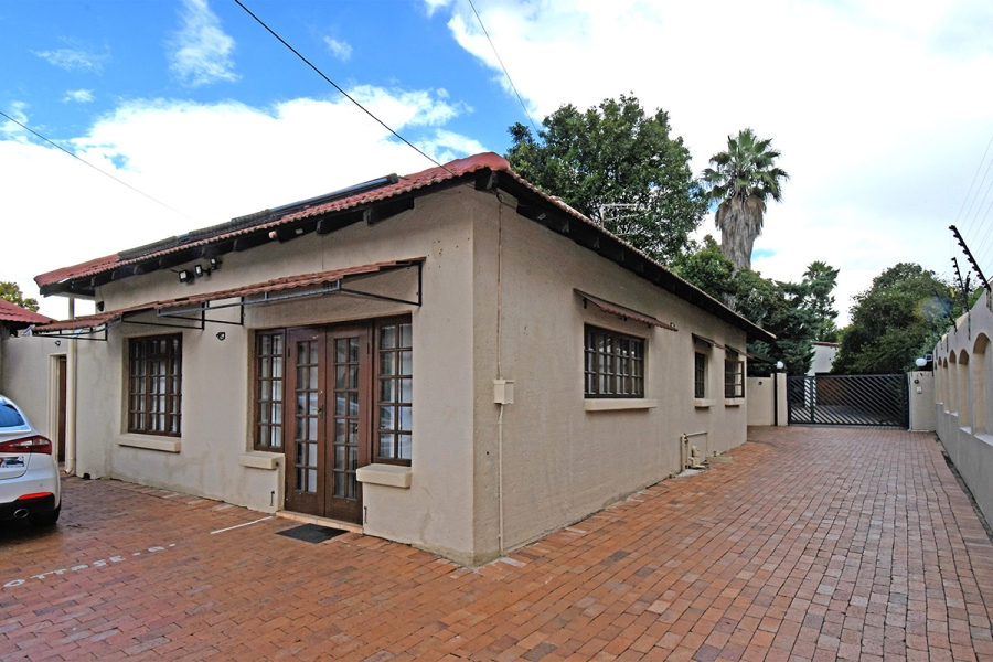 10 Bedroom Property for Sale in Bedfordview Gauteng