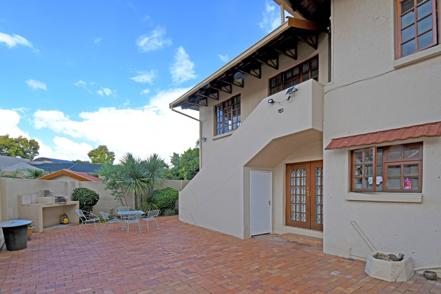10 Bedroom Property for Sale in Bedfordview Gauteng