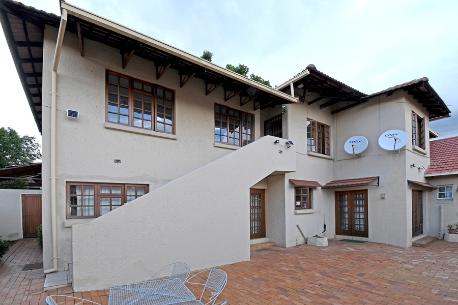 10 Bedroom Property for Sale in Bedfordview Gauteng