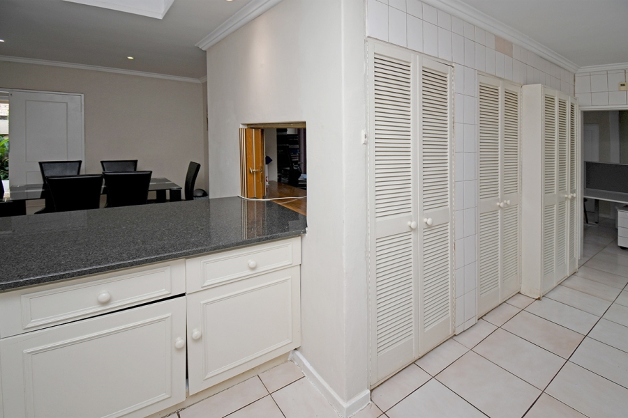 10 Bedroom Property for Sale in Bedfordview Gauteng