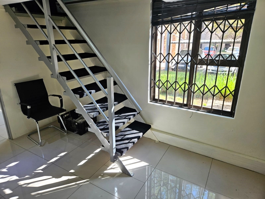 Commercial Property for Sale in Eldoraigne Gauteng