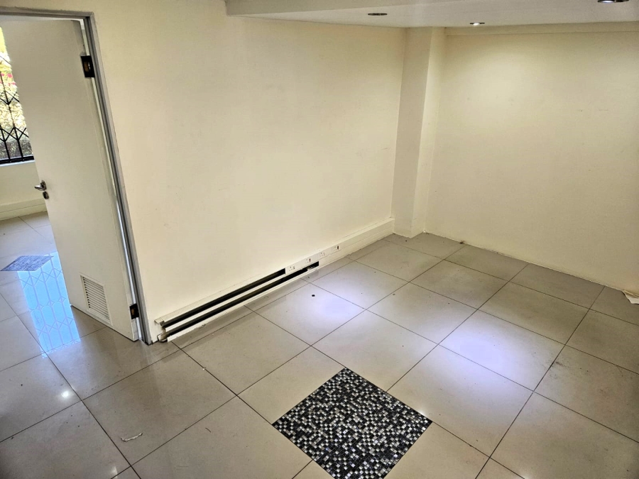 Commercial Property for Sale in Eldoraigne Gauteng