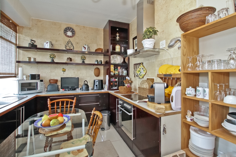 2 Bedroom Property for Sale in Atholl Gauteng