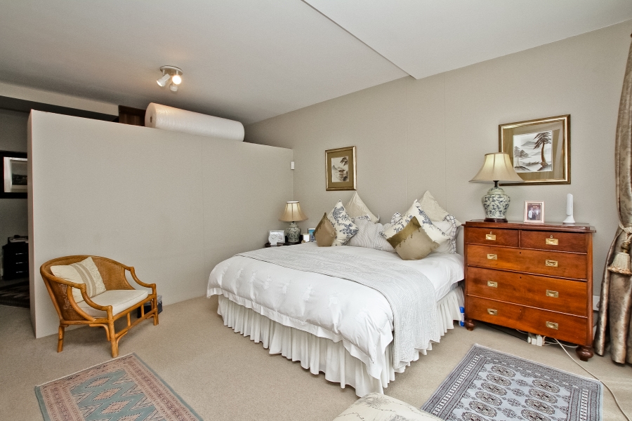 2 Bedroom Property for Sale in Atholl Gauteng