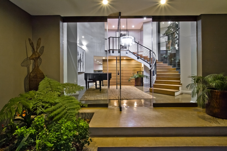 5 Bedroom Property for Sale in Atholl Gauteng