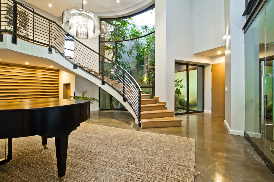 5 Bedroom Property for Sale in Atholl Gauteng