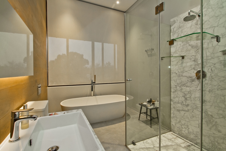 5 Bedroom Property for Sale in Atholl Gauteng