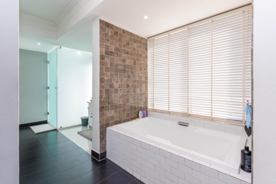 3 Bedroom Property for Sale in Lanseria Gauteng