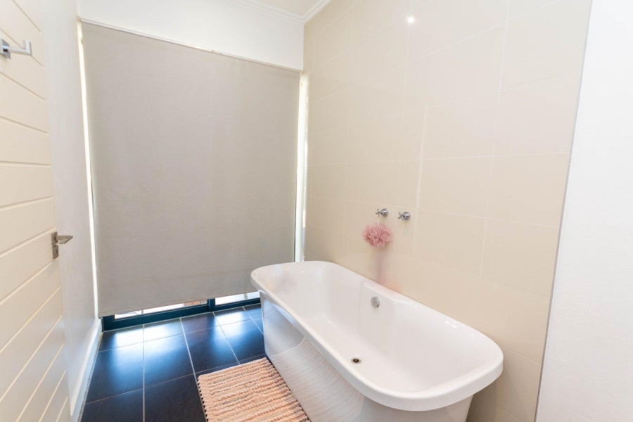 3 Bedroom Property for Sale in Lanseria Gauteng