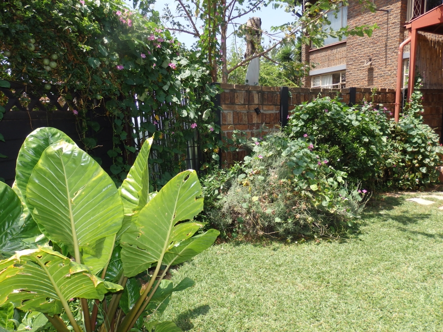 2 Bedroom Property for Sale in Wierda Park Gauteng