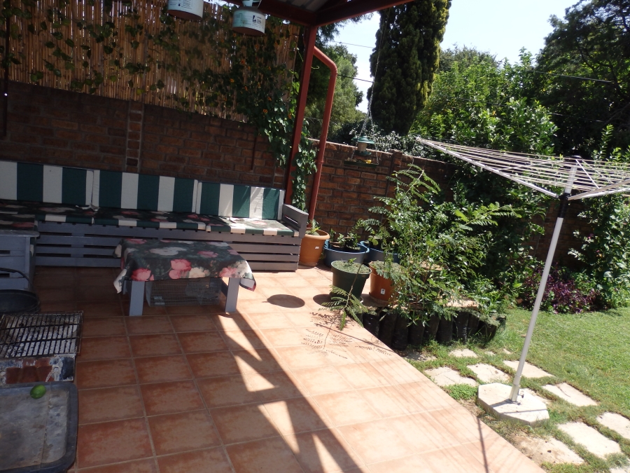 2 Bedroom Property for Sale in Wierda Park Gauteng