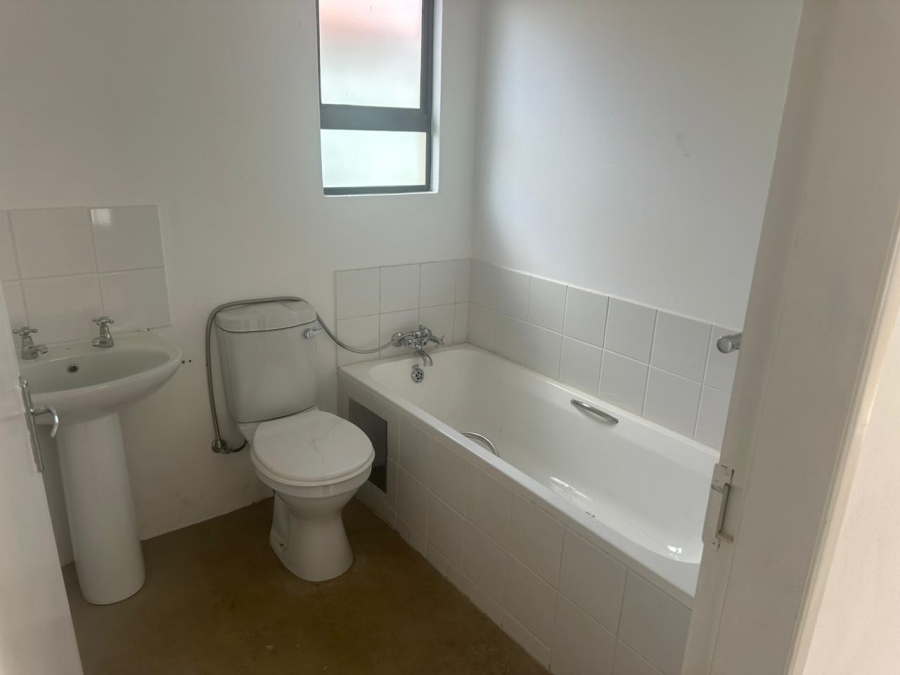 2 Bedroom Property for Sale in Savanna City Gauteng