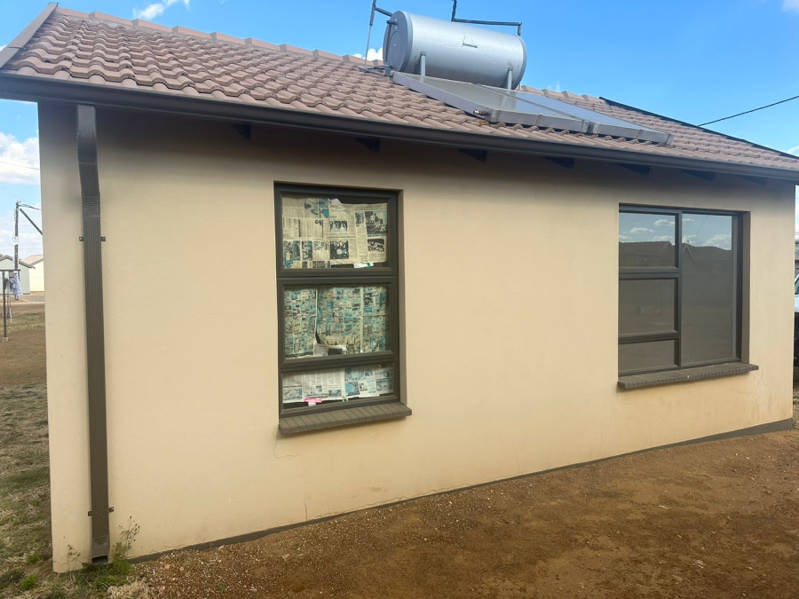 2 Bedroom Property for Sale in Savanna City Gauteng