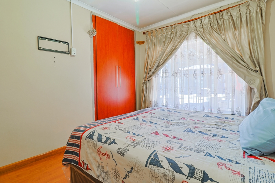 8 Bedroom Property for Sale in Randhart Gauteng