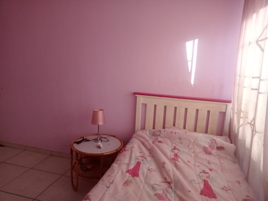 4 Bedroom Property for Sale in Annlin Gauteng