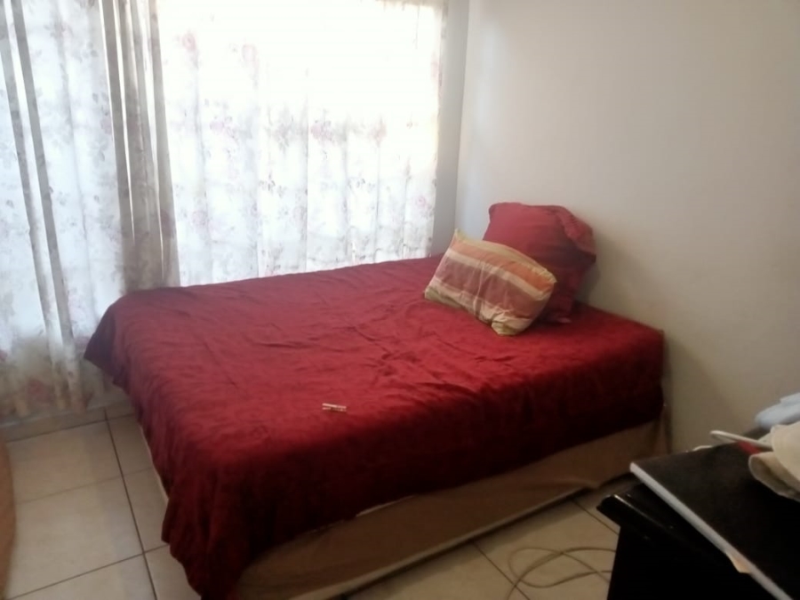 4 Bedroom Property for Sale in Annlin Gauteng