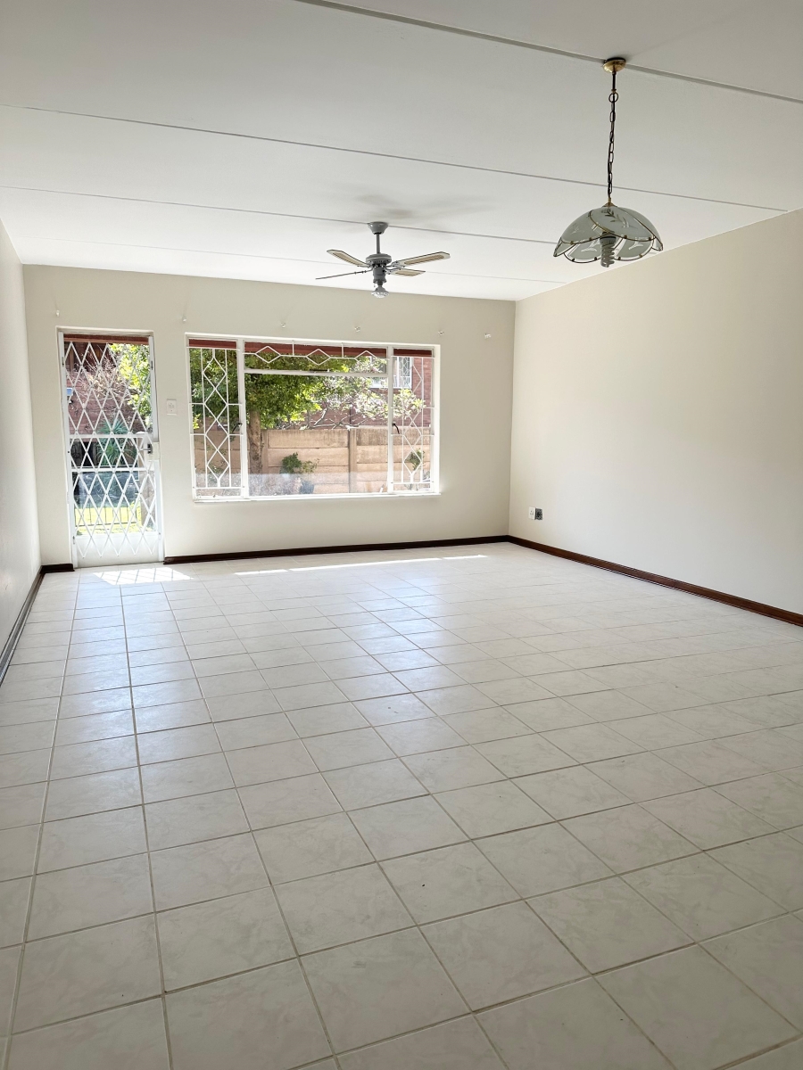 2 Bedroom Property for Sale in Ferndale Gauteng