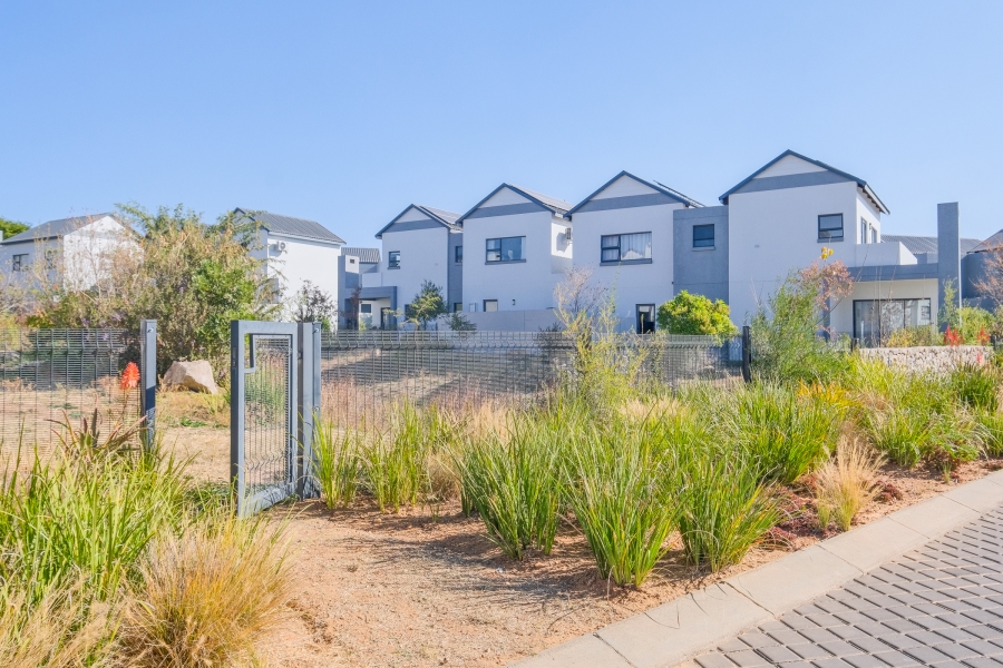 To Let 3 Bedroom Property for Rent in Fourways Gauteng