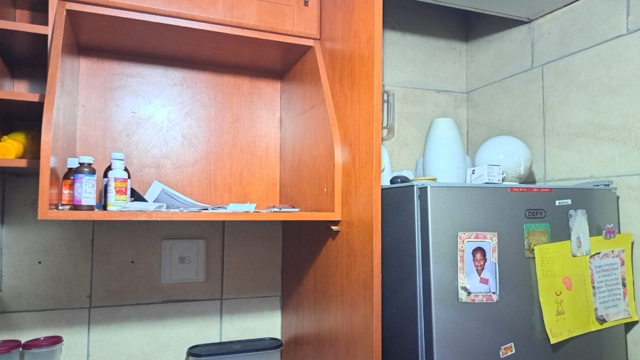 1 Bedroom Property for Sale in Pretoria West Gauteng