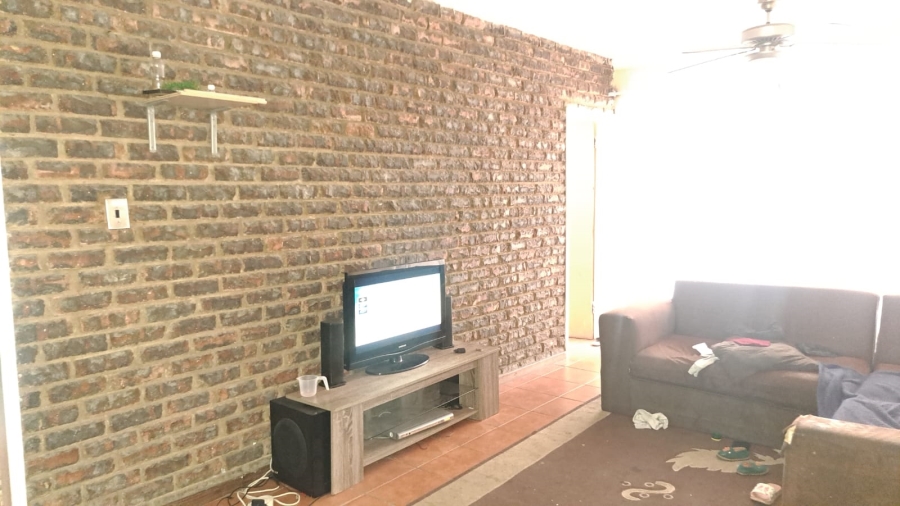 1 Bedroom Property for Sale in Pretoria West Gauteng