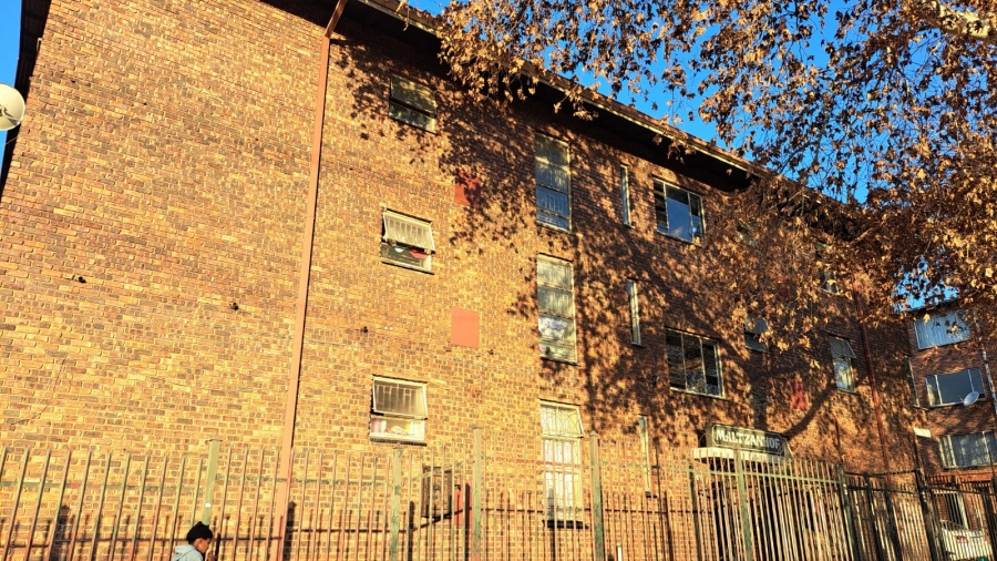 1 Bedroom Property for Sale in Pretoria West Gauteng
