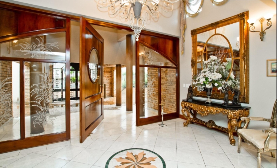 5 Bedroom Property for Sale in Bassonia Gauteng