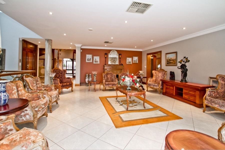 5 Bedroom Property for Sale in Bassonia Gauteng
