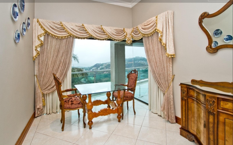 5 Bedroom Property for Sale in Bassonia Gauteng
