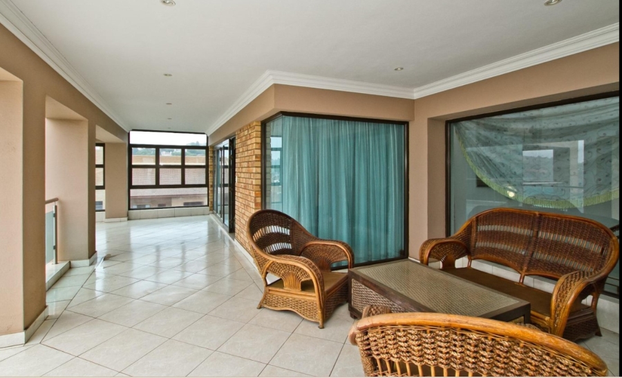 5 Bedroom Property for Sale in Bassonia Gauteng
