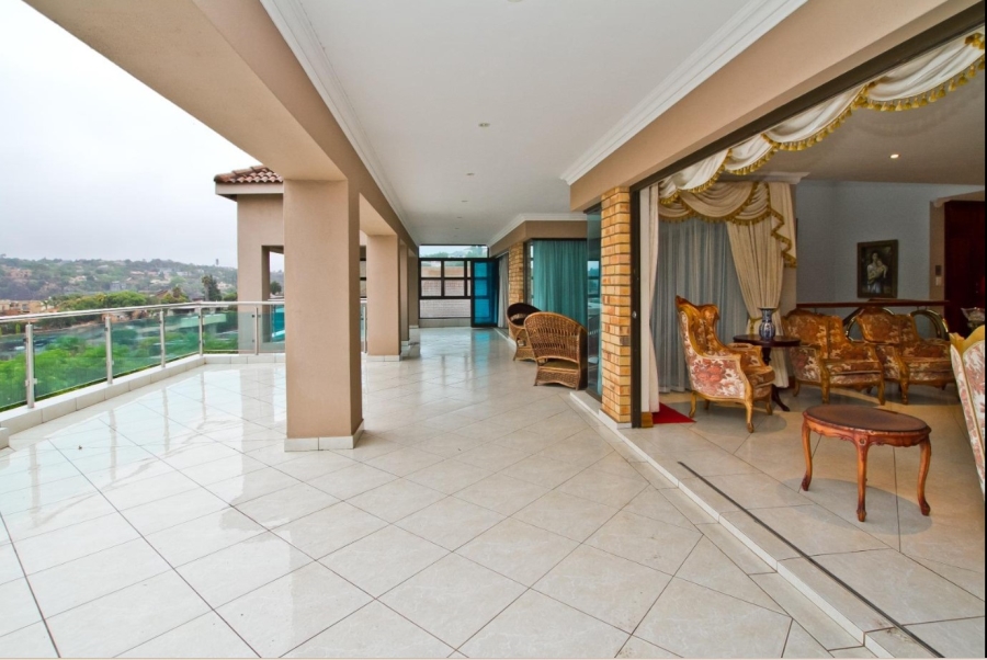 5 Bedroom Property for Sale in Bassonia Gauteng