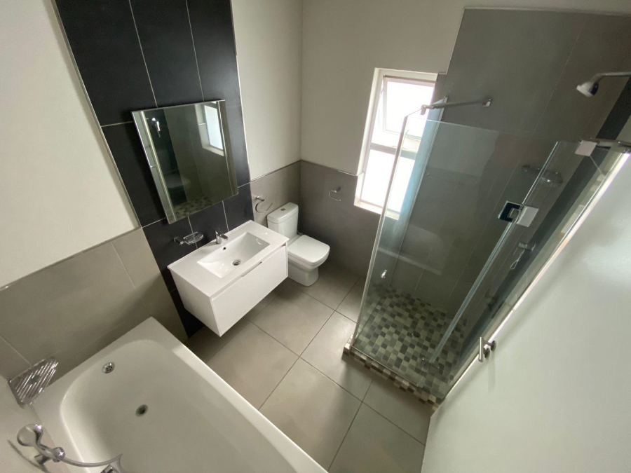 3 Bedroom Property for Sale in Bryanston Gauteng