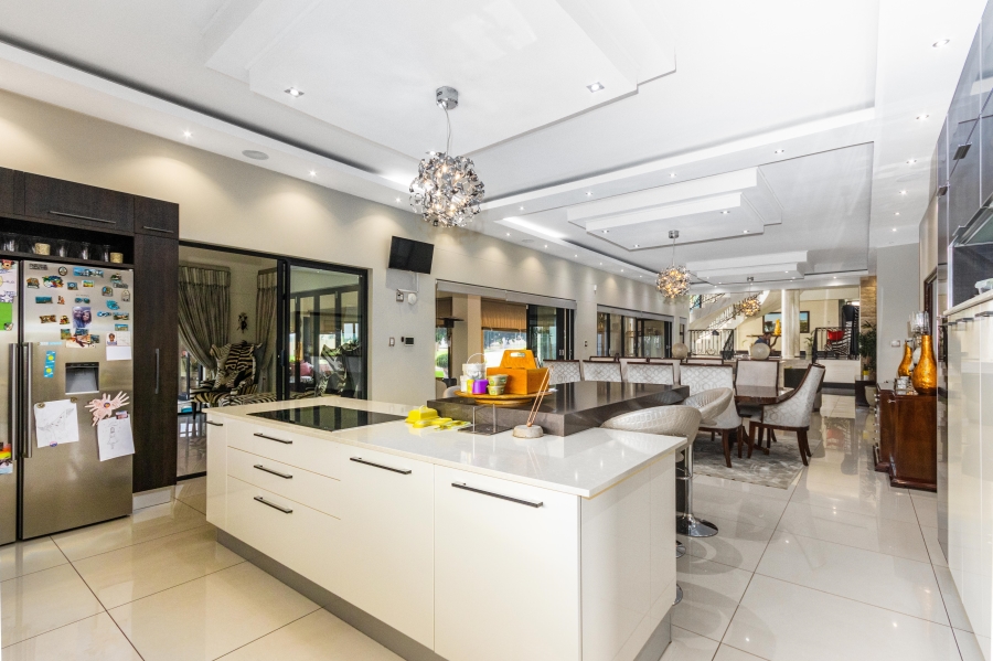 8 Bedroom Property for Sale in Blue Hills Equestrian Estate Gauteng