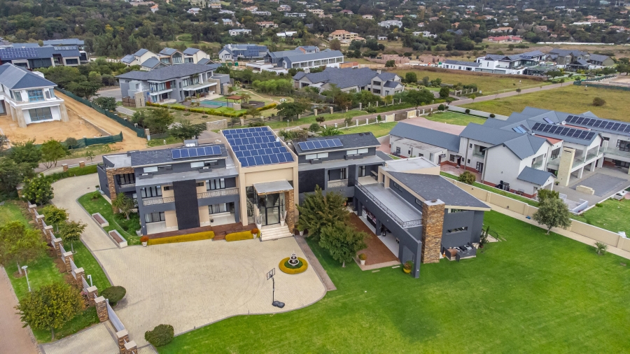 8 Bedroom Property for Sale in Blue Hills Equestrian Estate Gauteng