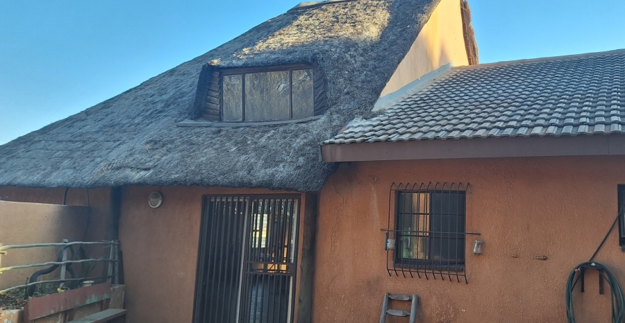 2 Bedroom Property for Sale in Zuurfontein Gauteng