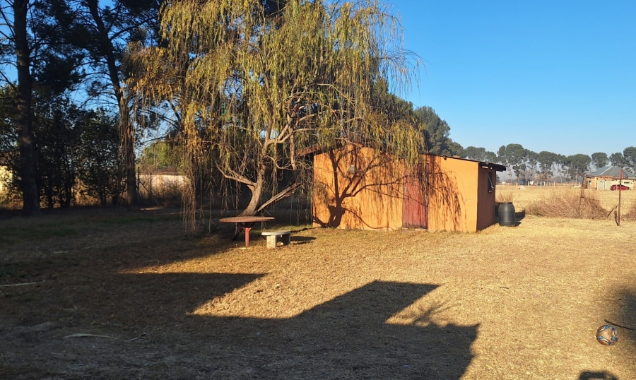 2 Bedroom Property for Sale in Zuurfontein Gauteng