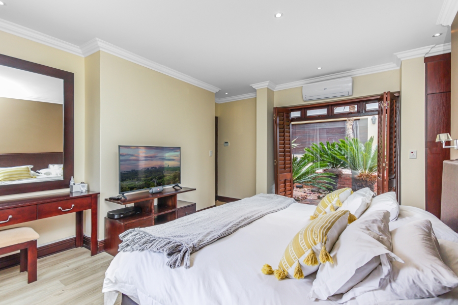 6 Bedroom Property for Sale in Saddlebrook Estate Gauteng